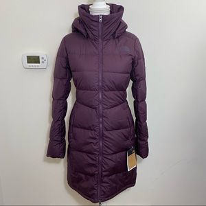 The North Face Women's Metropolis Parka Down Coat Blackberry Wine XS S M